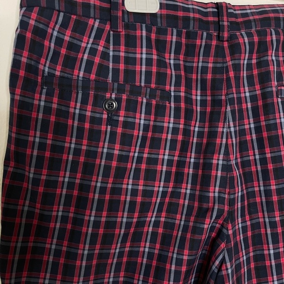 PGA Tour men golf plaid shorts - Picture 6 of 9